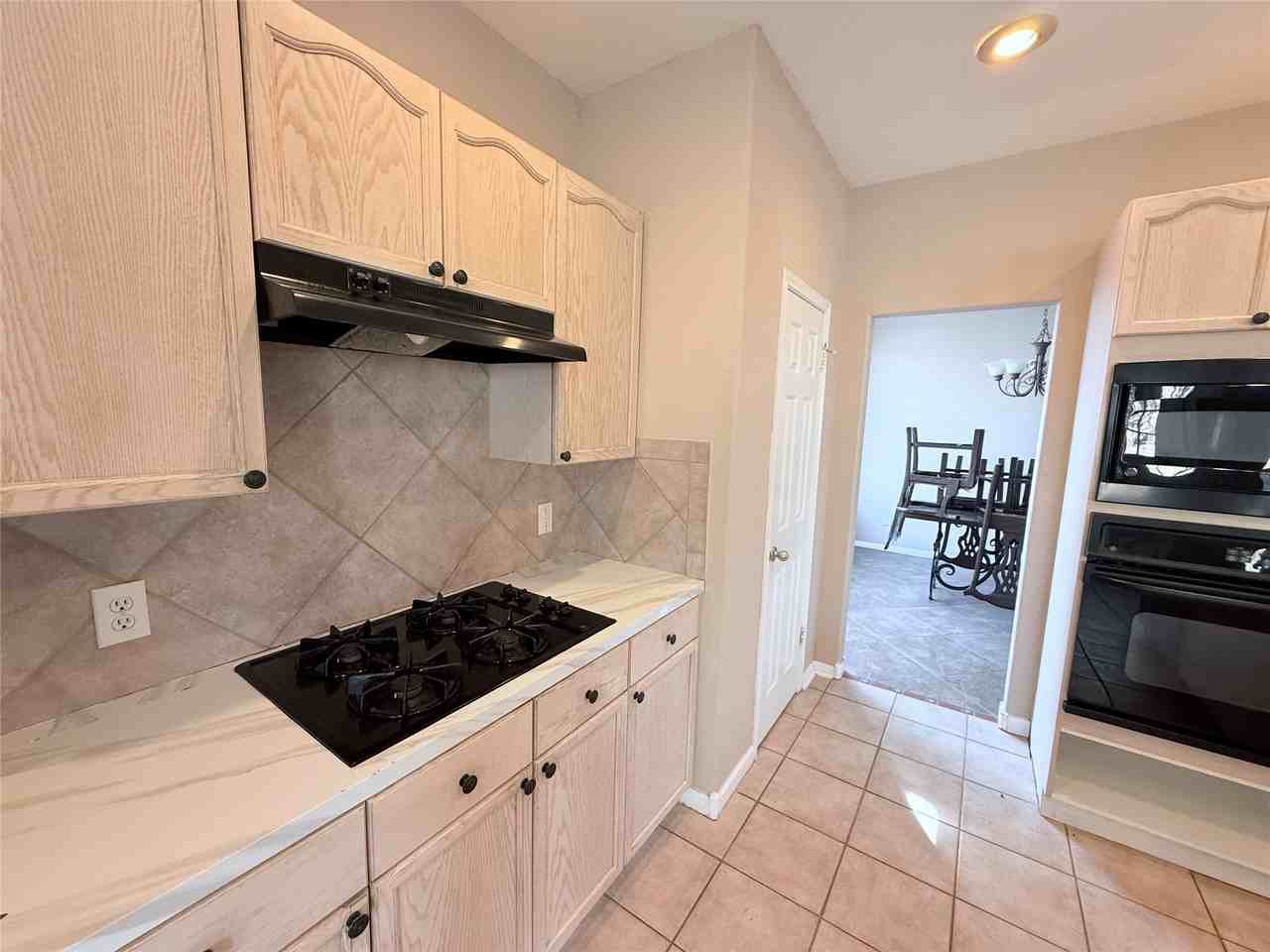 1734 Chasewood Dr #1734 - Photo 7 of 21