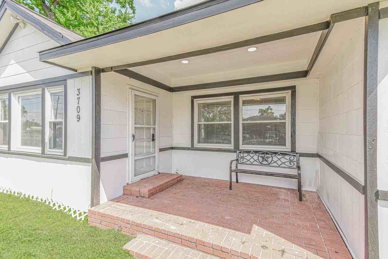 3709 Gager St #3709-1 - Photo 5 of 25