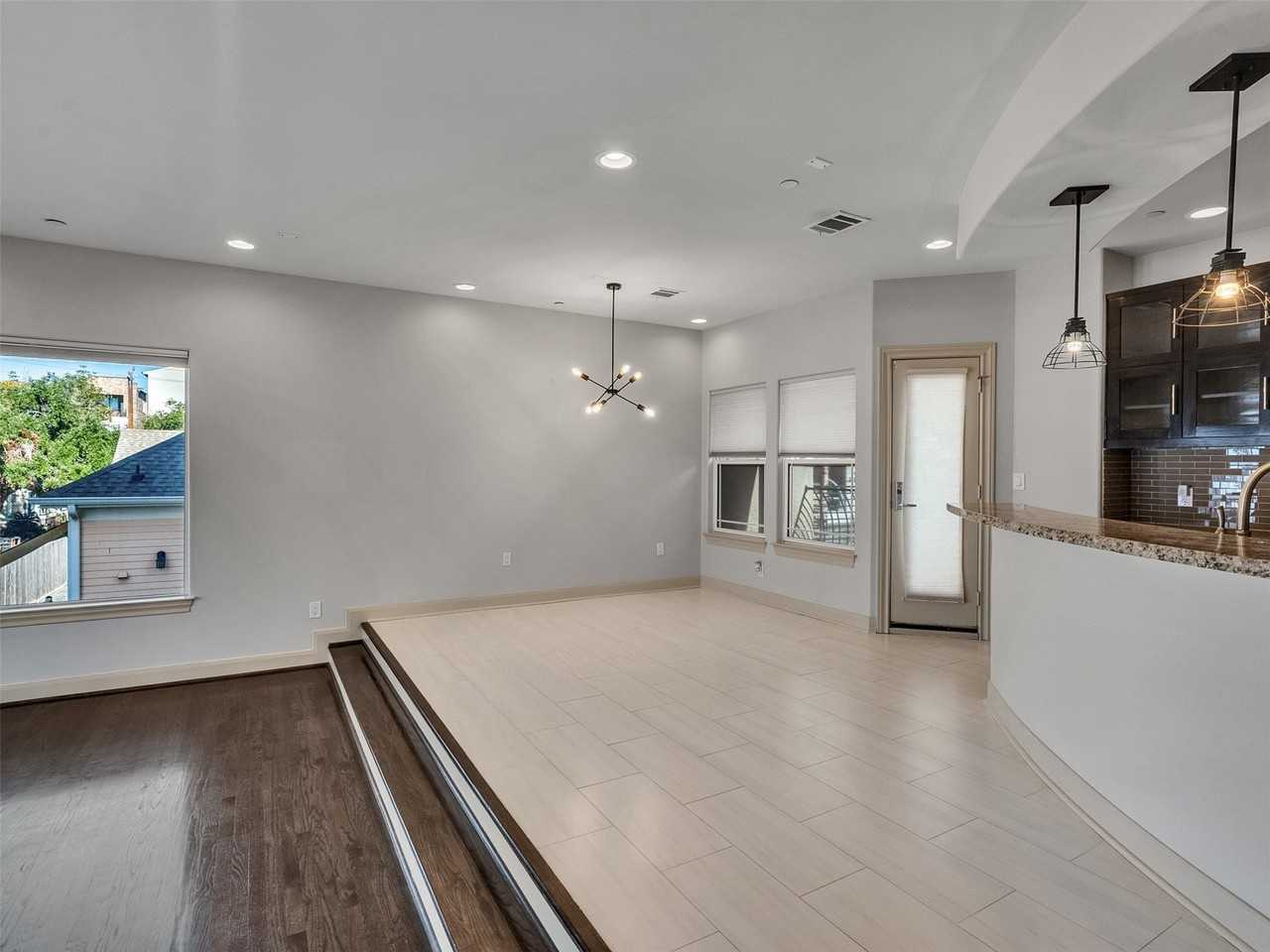 1910 Summer St #1910C - Photo 4 of 32