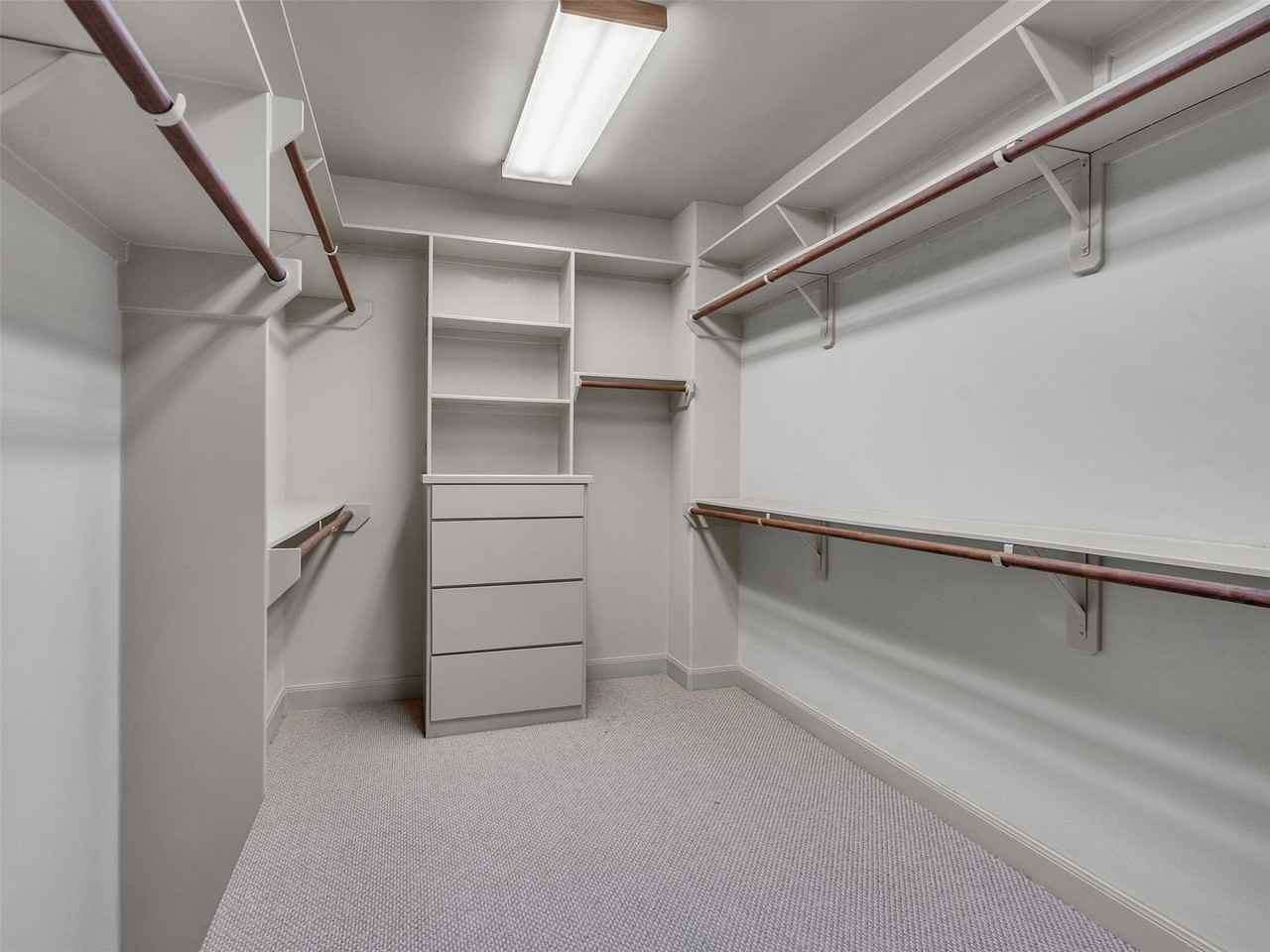 1910 Summer St #1910C - Photo 6 of 32