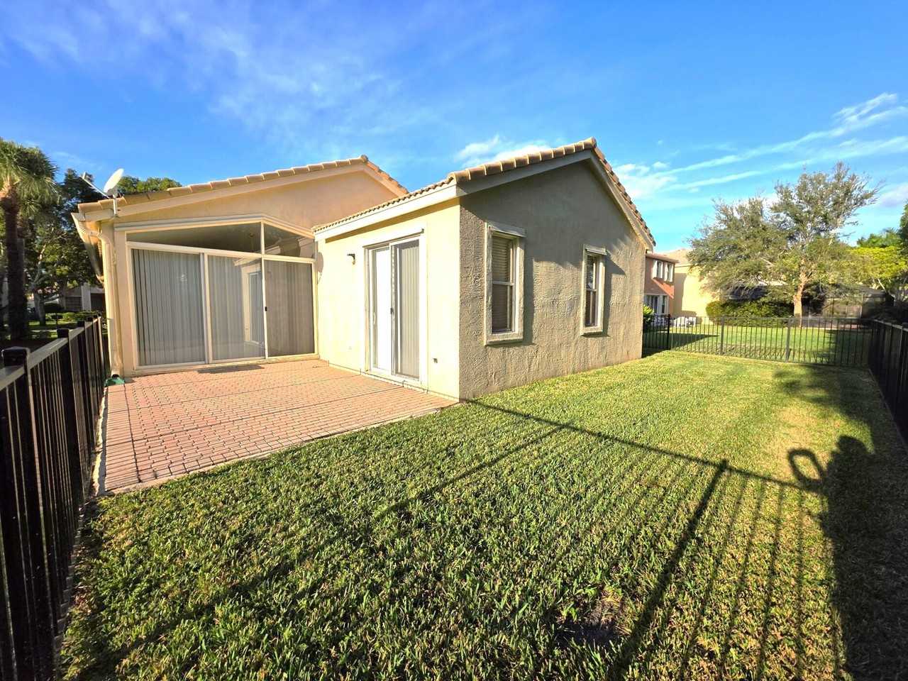 9710 Wyeth Ct #9710 - Photo 7 of 24