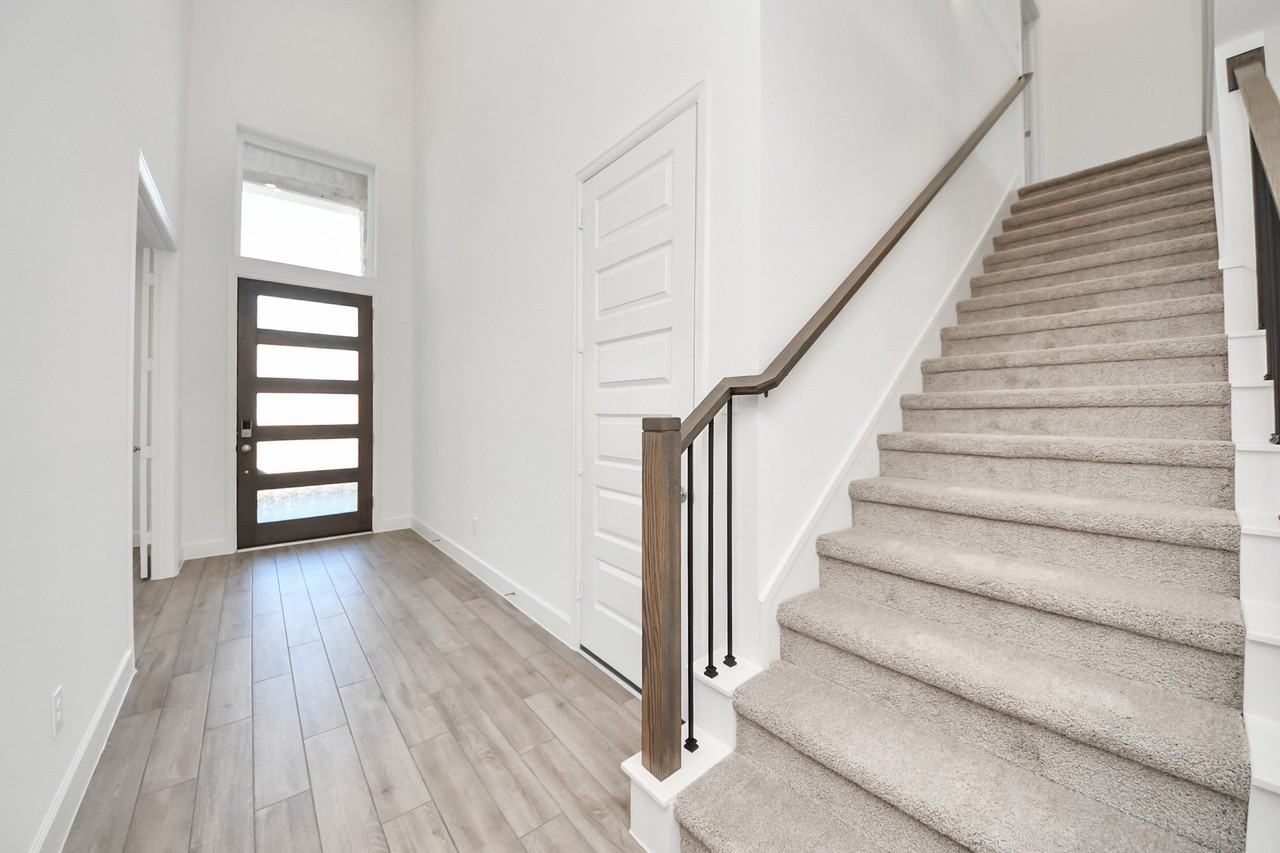 5806 Pink Coral Ln #5806 - Photo 2 of 49