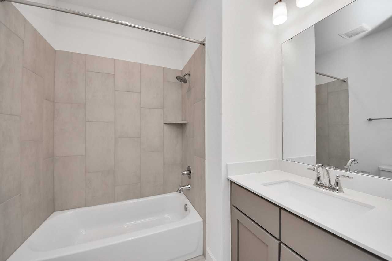 5806 Pink Coral Ln #5806 - Photo 4 of 49