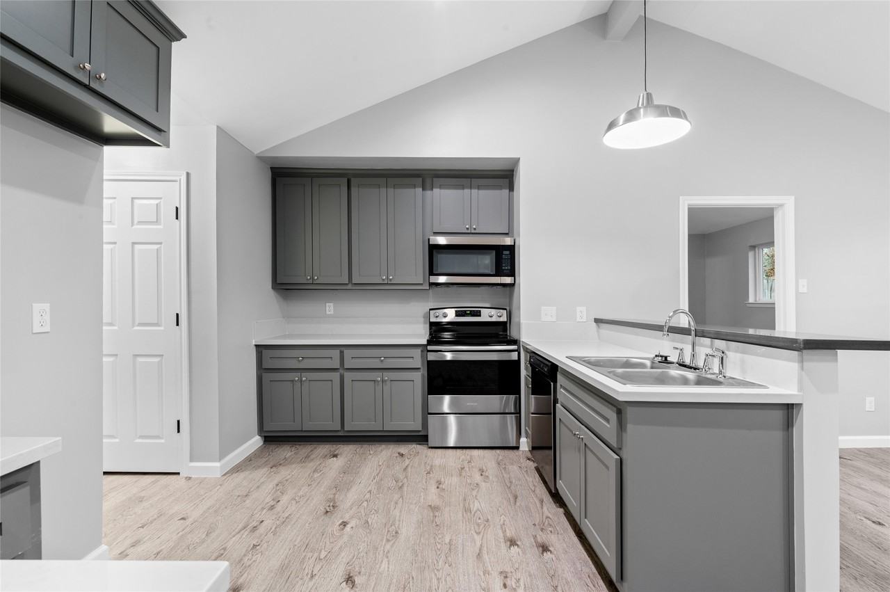 10922 Village Trail Dr #10922 - Photo 3 of 23