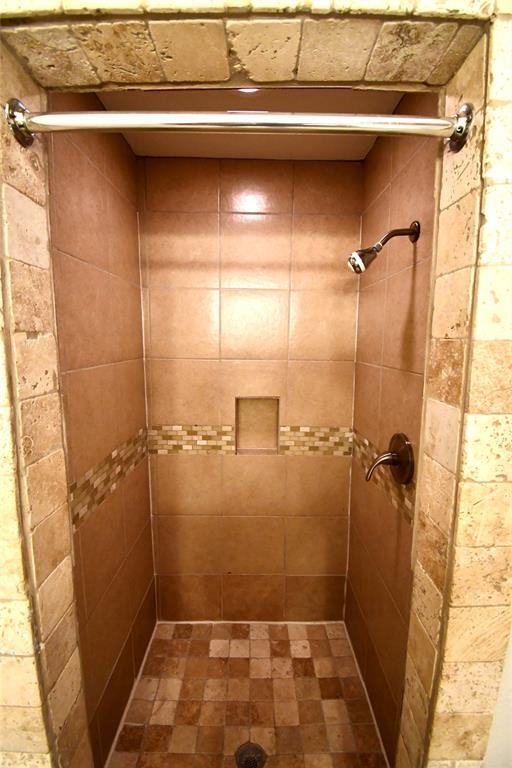 2366 Hill N Dale Dr #2366 - Photo 5 of 29