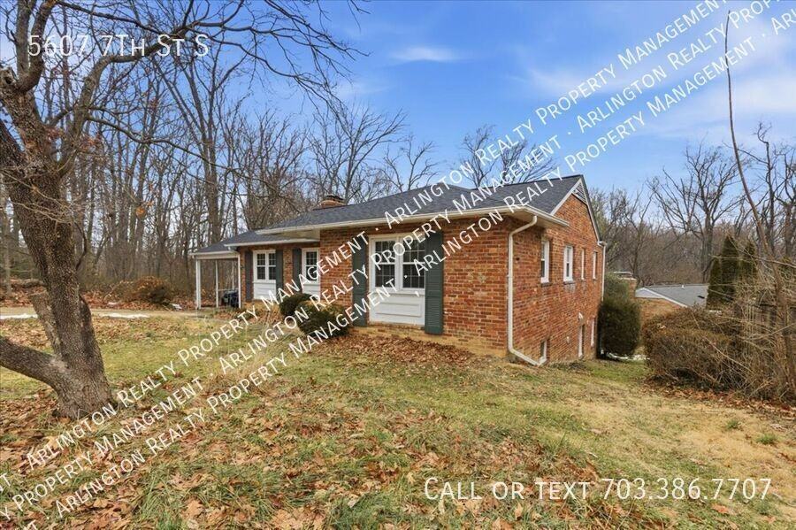 5607 7th St S - Photo 3 of 29