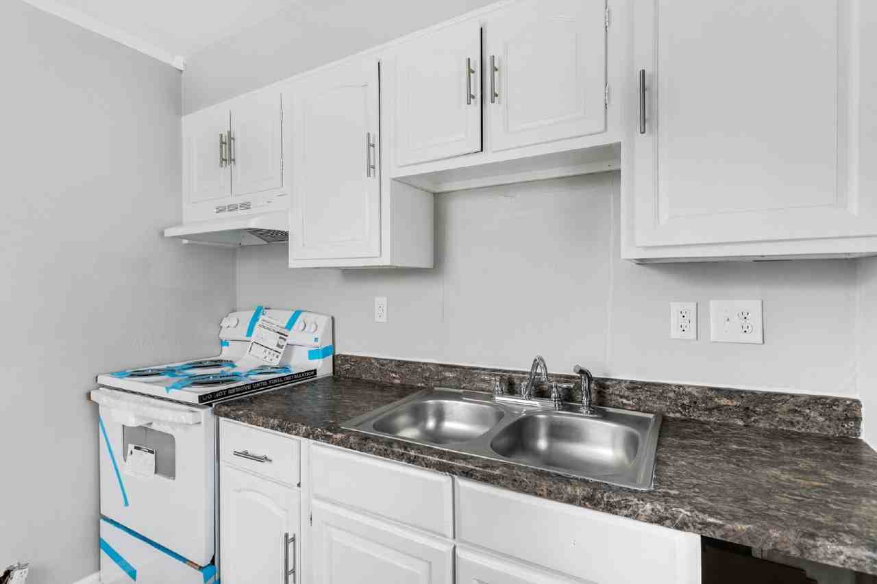 1404 Wilber St - Photo 7 of 19