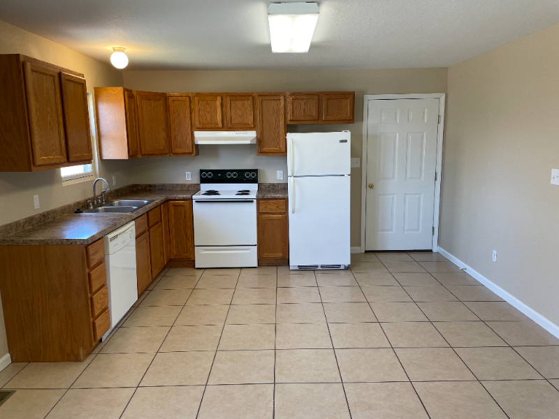 517 Franklin St - Photo 2 of 11