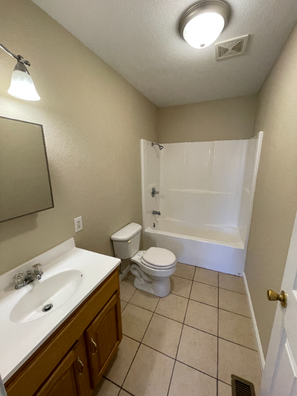 517 Franklin St - Photo 7 of 11