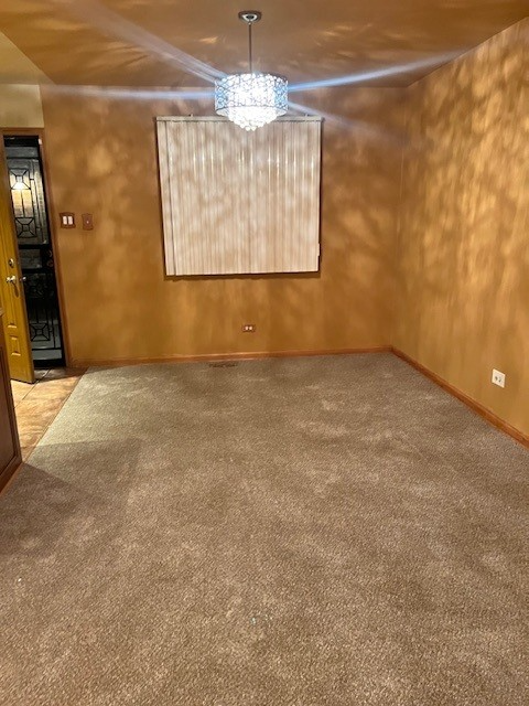 12105 S Justine St - Photo 6 of 12