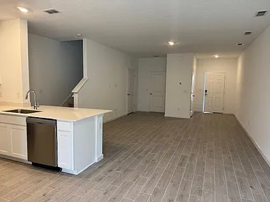 6895 Gable Grv Ave - Photo 2 of 9