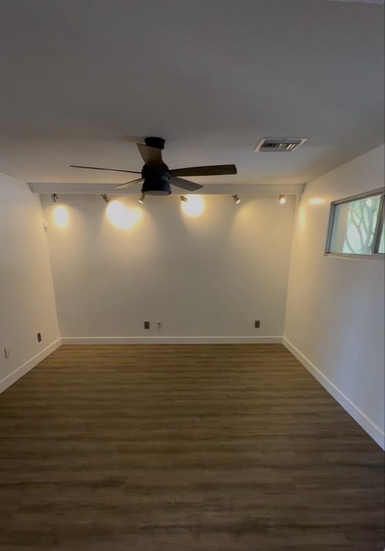 1909 E La Jolla Dr - Photo 4 of 13