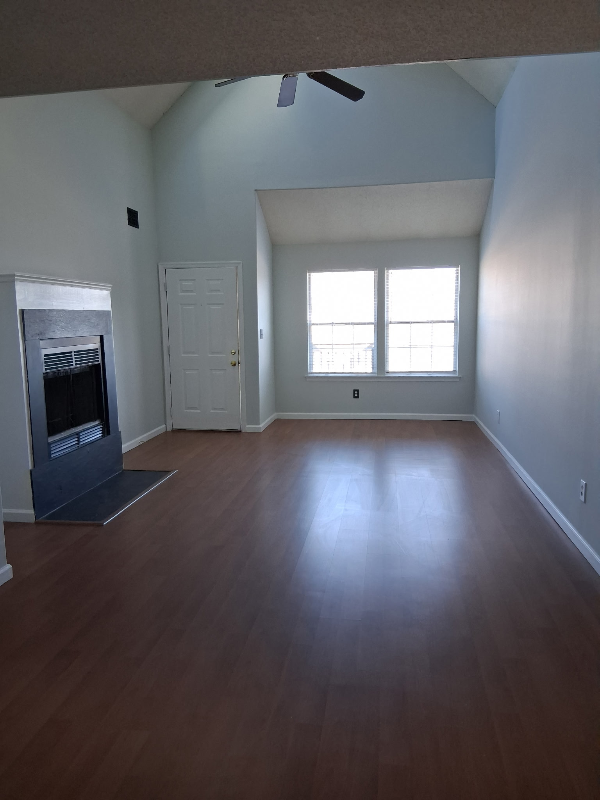 5017 Gatehouse Way - Photo 5 of 25