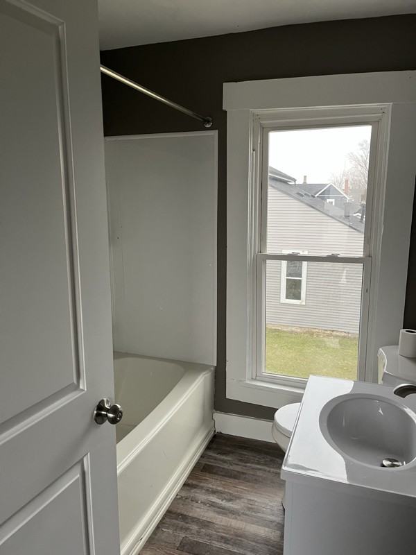 919 Clifton Ave - Photo 2 of 3