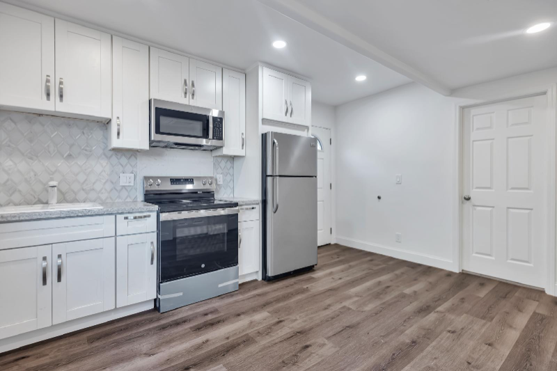 1068 Billings Blvd - Photo 3 of 15
