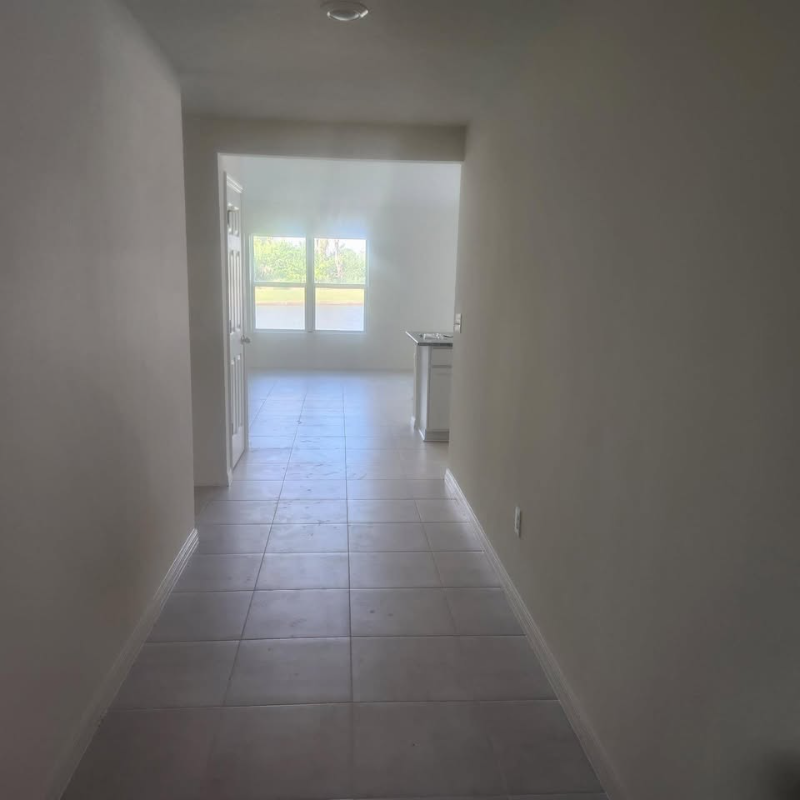 9286 Sandy Bluffs Cir - Photo 2 of 9