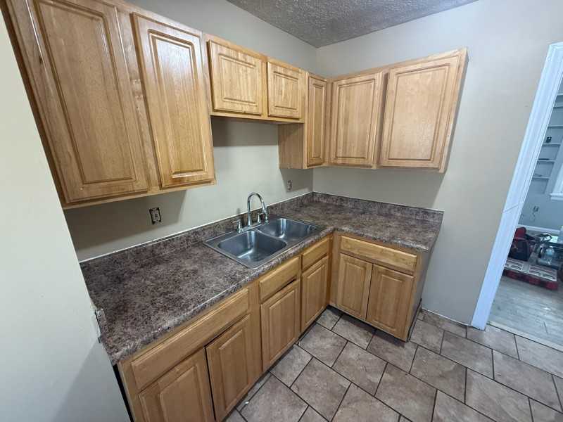 3549 E 104th St - Photo 5 of 15