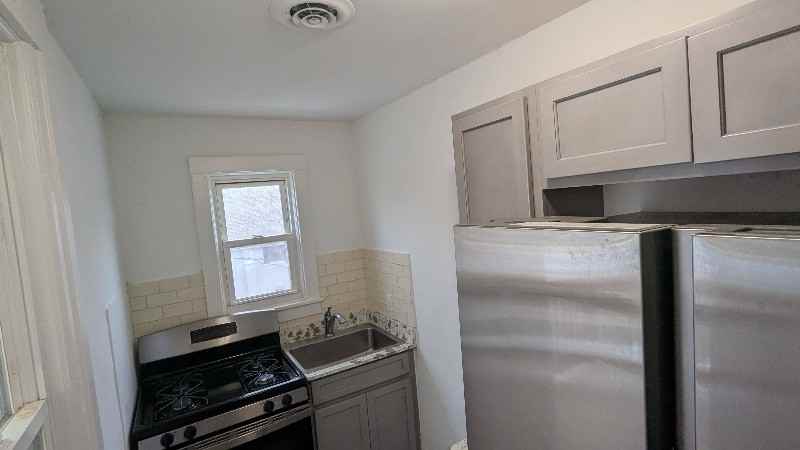 1523 Saint Clair River Dr #6 - Photo 3 of 4