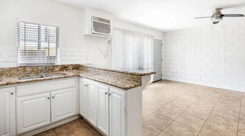 34976 Avenue A #B - Photo 5 of 15