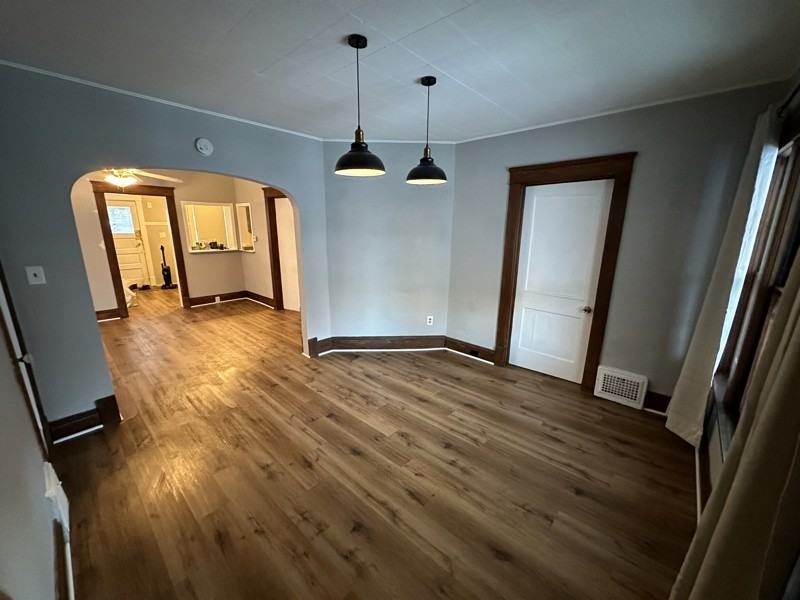 4408 Alpha Ave - Photo 7 of 20