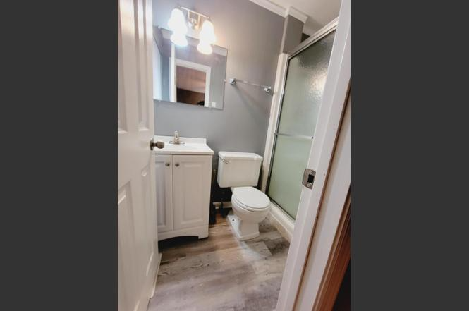 1202 Collins Cir - Photo 6 of 10