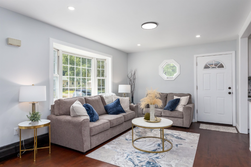 180 Gazo Ave - Photo 4 of 17