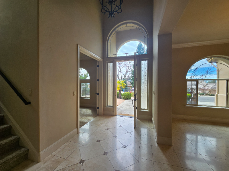 3766 Mira Loma Dr - Photo 3 of 20