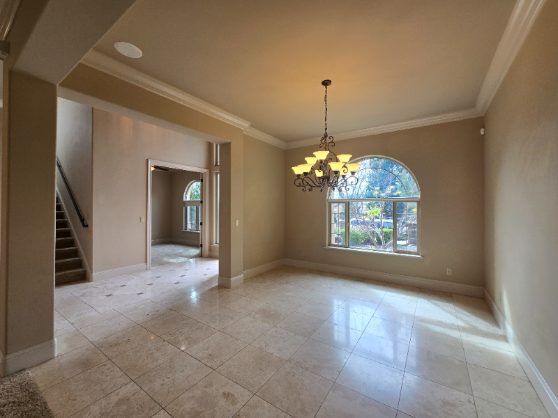 3766 Mira Loma Dr - Photo 4 of 20