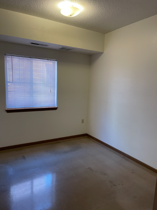 333 S Gilbert St #2126 - Photo 4 of 16