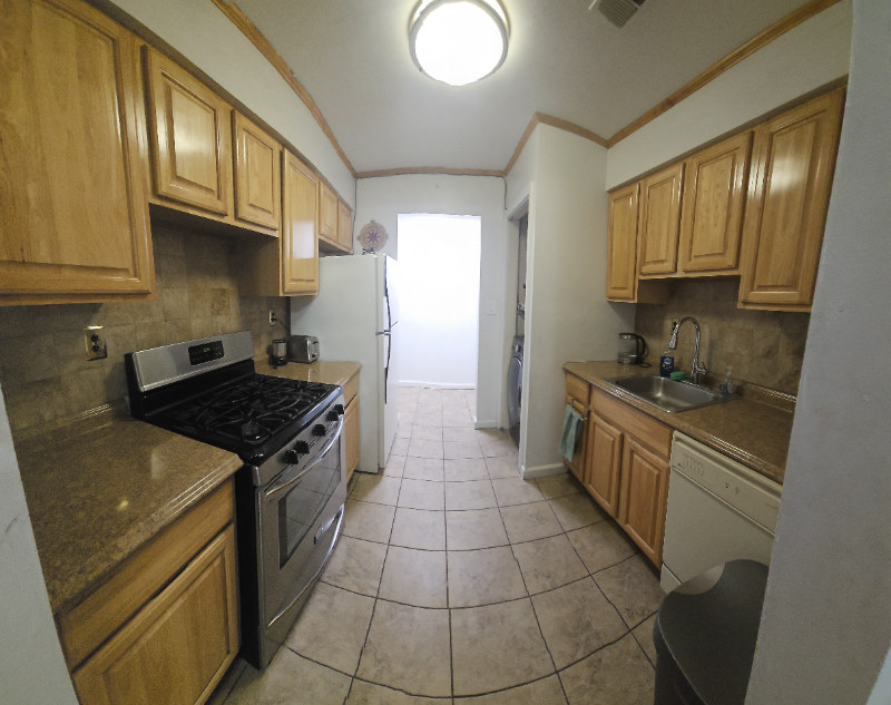 310 Kennedy Dr - Photo 3 of 6