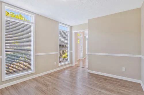 1499 Prittston Farm Rd - Photo 5 of 15