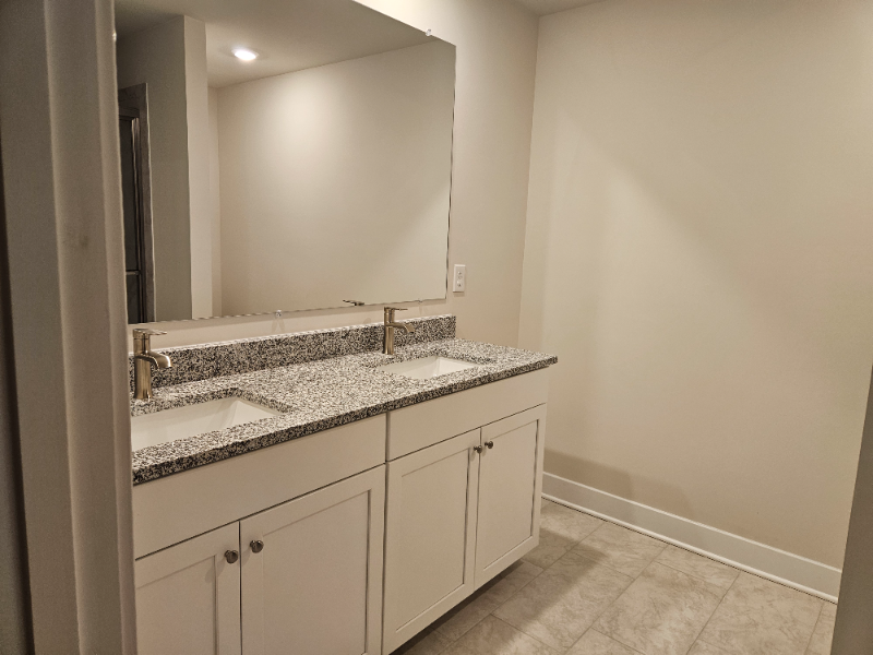 7232 Contee Rd - Photo 2 of 12