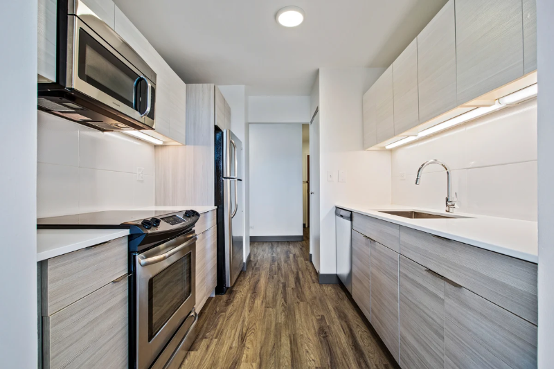 463 E Ohio St - Photo 4 of 20