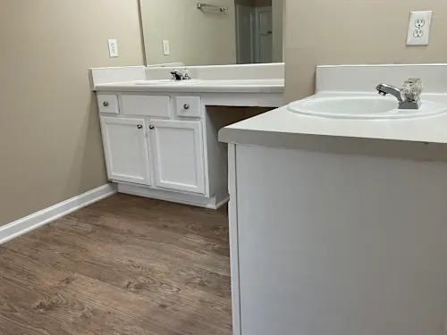 2627 Tolliver Dr #A11 - Photo 3 of 9