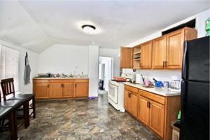 featured image of 832 Central Ave #2