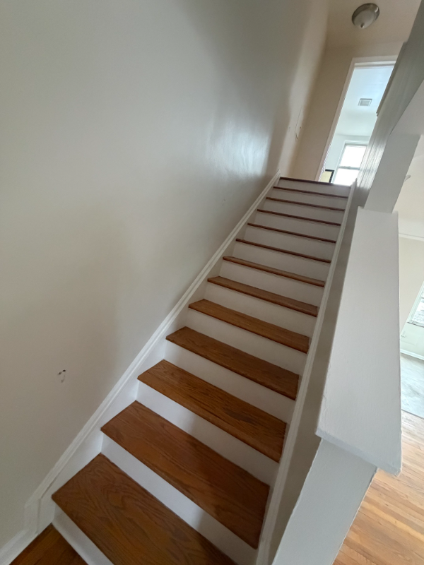 400 Parkview Dr - Photo 5 of 9