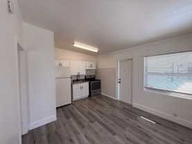 320 Neave #04 - Photo 1 of 1