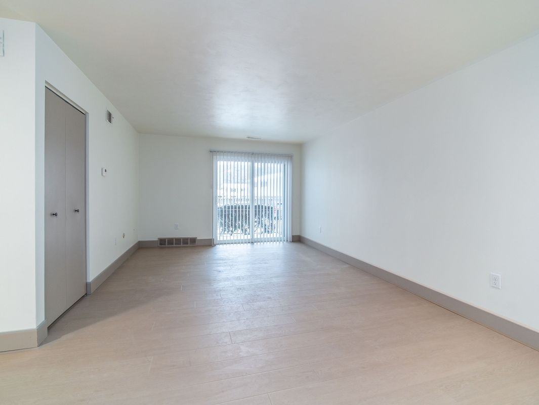 55 Highland Dr ##C7 - Photo 6 of 12