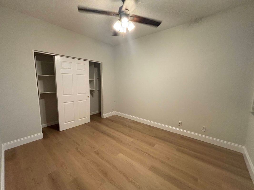 5049 Encinitas Dr - Photo 4 of 41