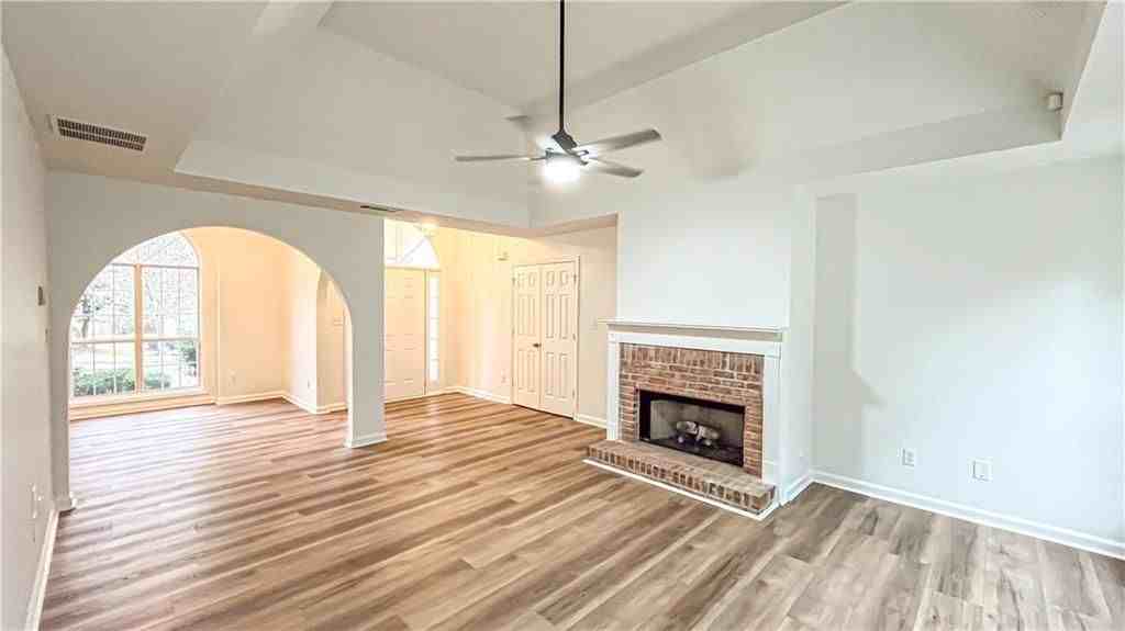 479 Crosshaven Way - Photo 4 of 23