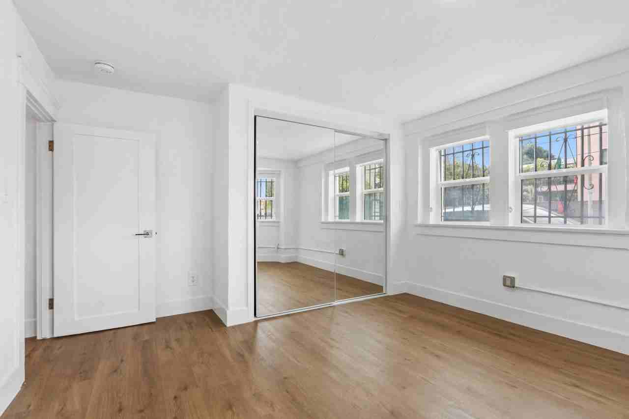 300 San Juan - Photo 6 of 8