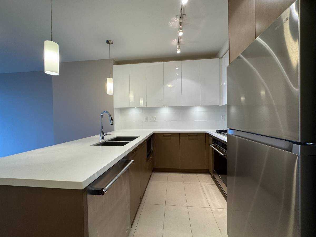 Westwood St & Lincoln Ave - Photo 4 of 23