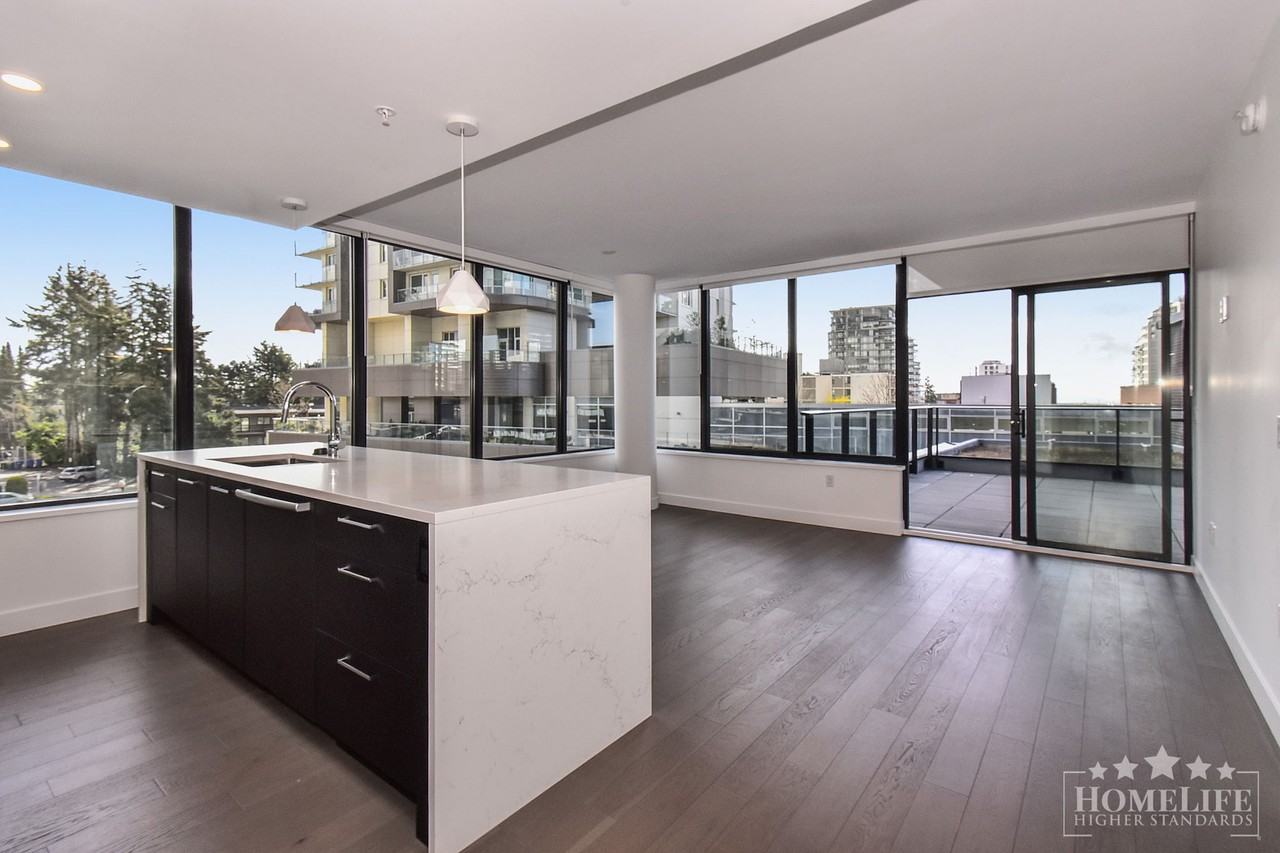 1588 Johnston Rd - Photo 5 of 16