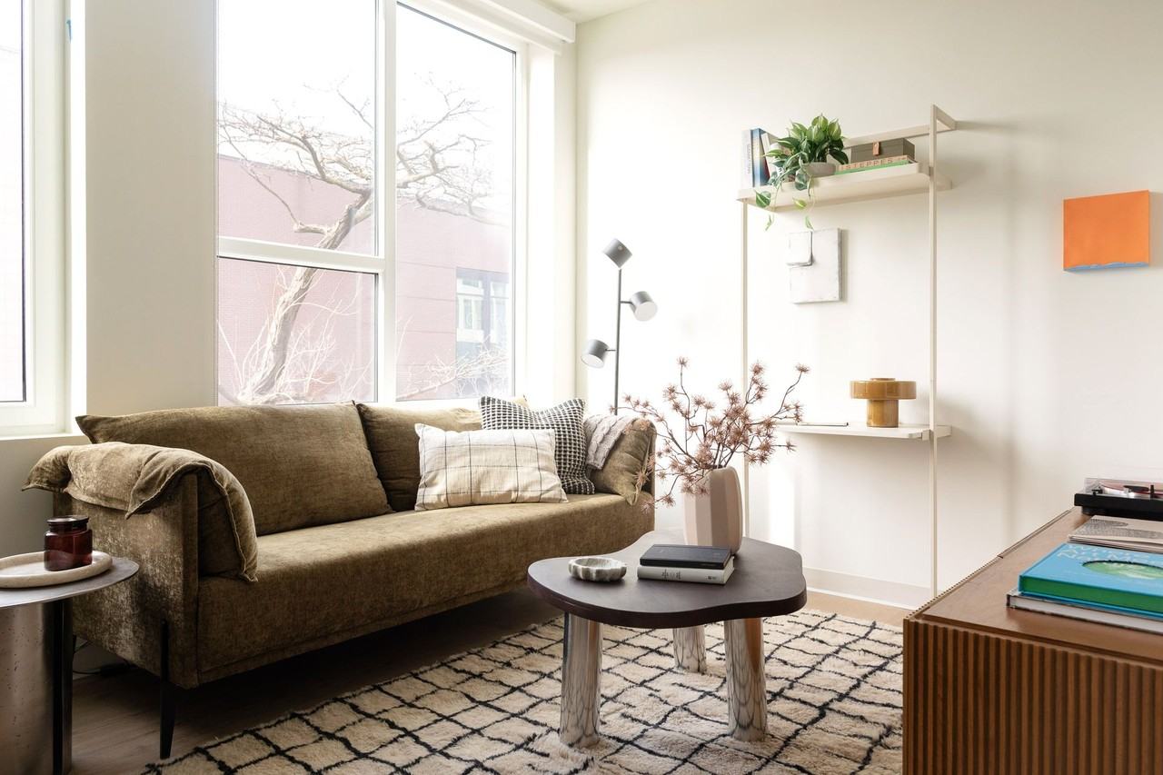 Inside Info Fremont - Photo 2 of 27