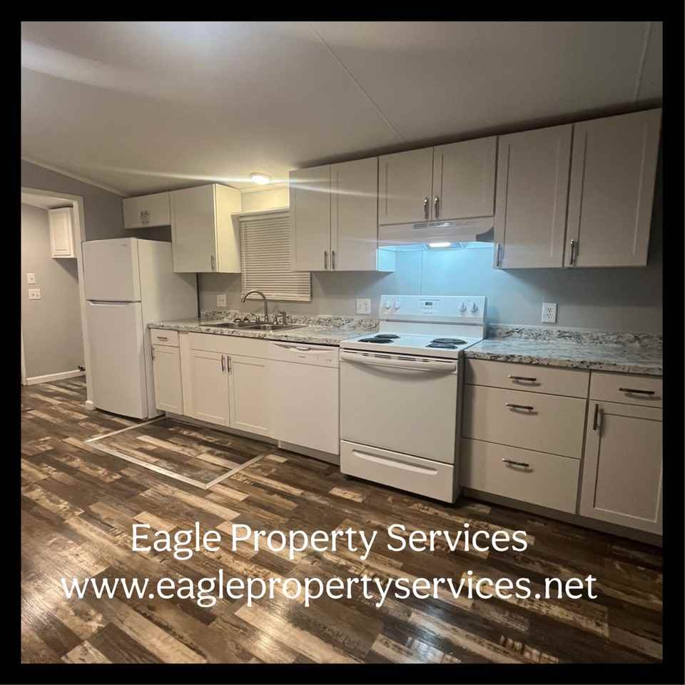 140 Farrar Rd #8 - Photo 3 of 12