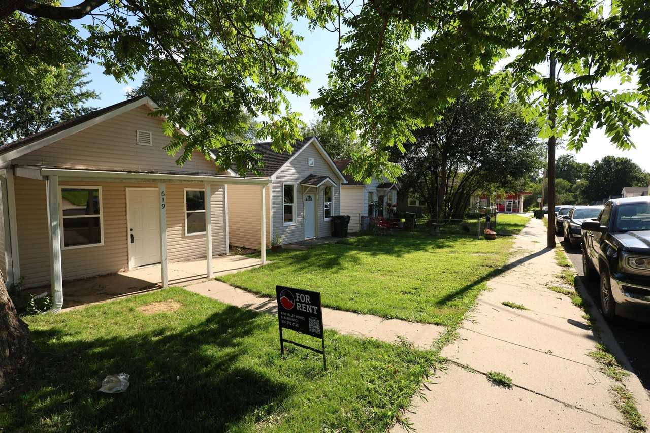 619 Kiowa St #1 - Photo 2 of 10