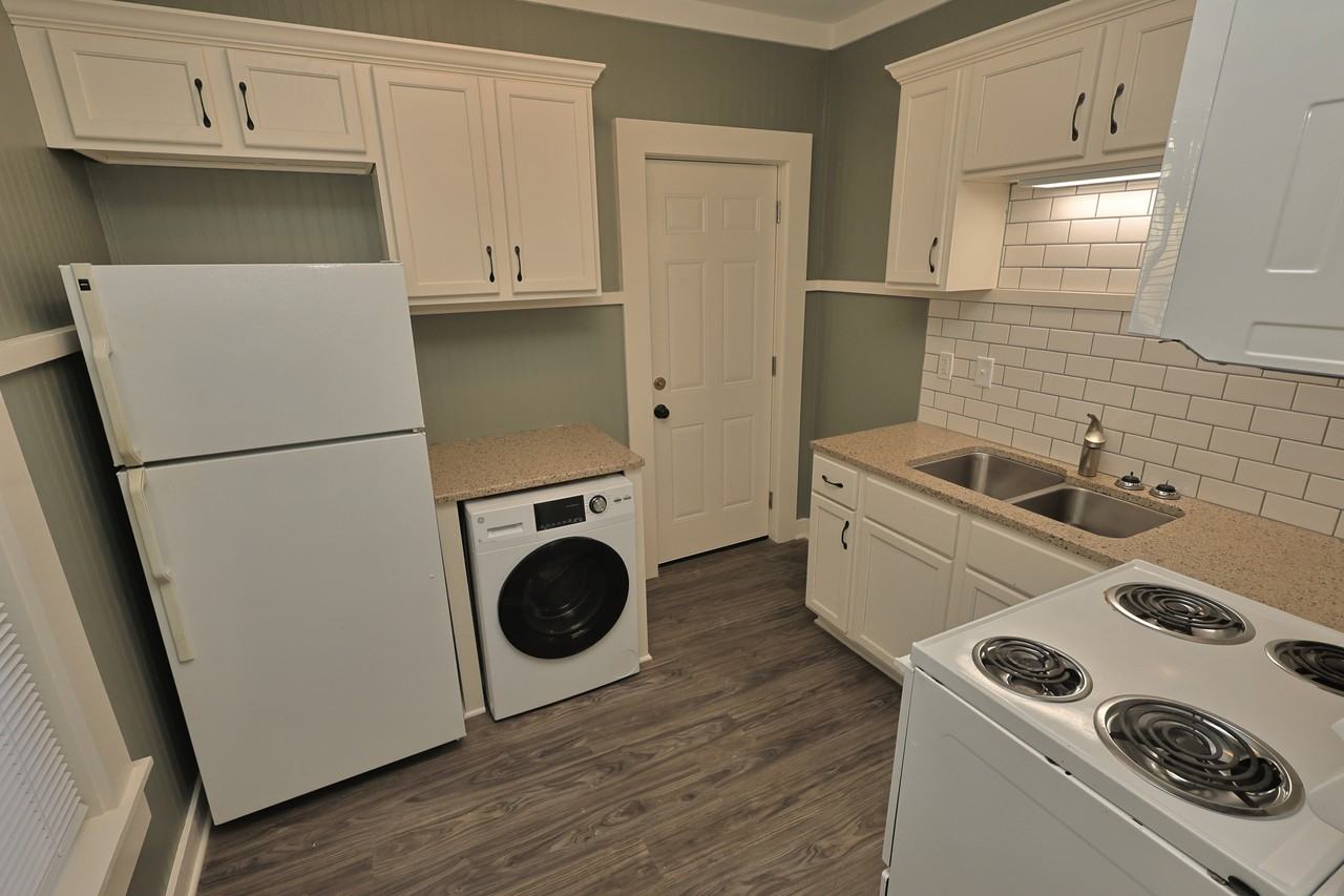 621 Kiowa St #1 - Photo 3 of 8