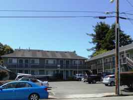 featured image of 841 18th St #6