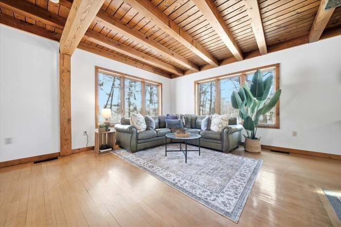 105 Middle Rd #NA - Photo 3 of 39