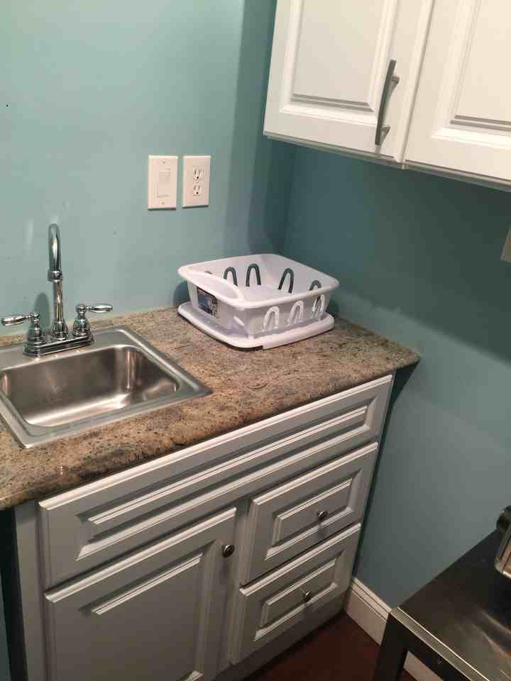 95 Bynner St #4 - Photo 3 of 8